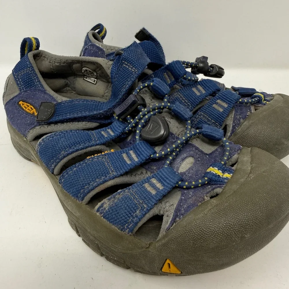 Keen Newport H2 Blue Grey Water Sandals Youth Size 2 1009962 Hiking Shoes